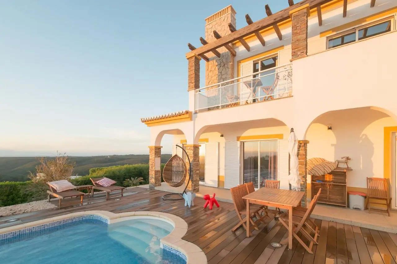 فندق مبيت وإفطار ألخيزور Arrifana Destination Suites