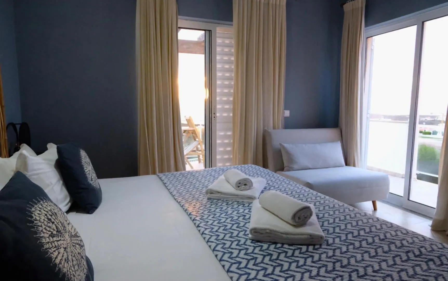 ألخيزور Arrifana Destination Suites البرتغال